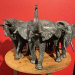 "Défense" (horde d'éléphants) bronze à la cire perdue - format : 28 x 44 x 47 cm